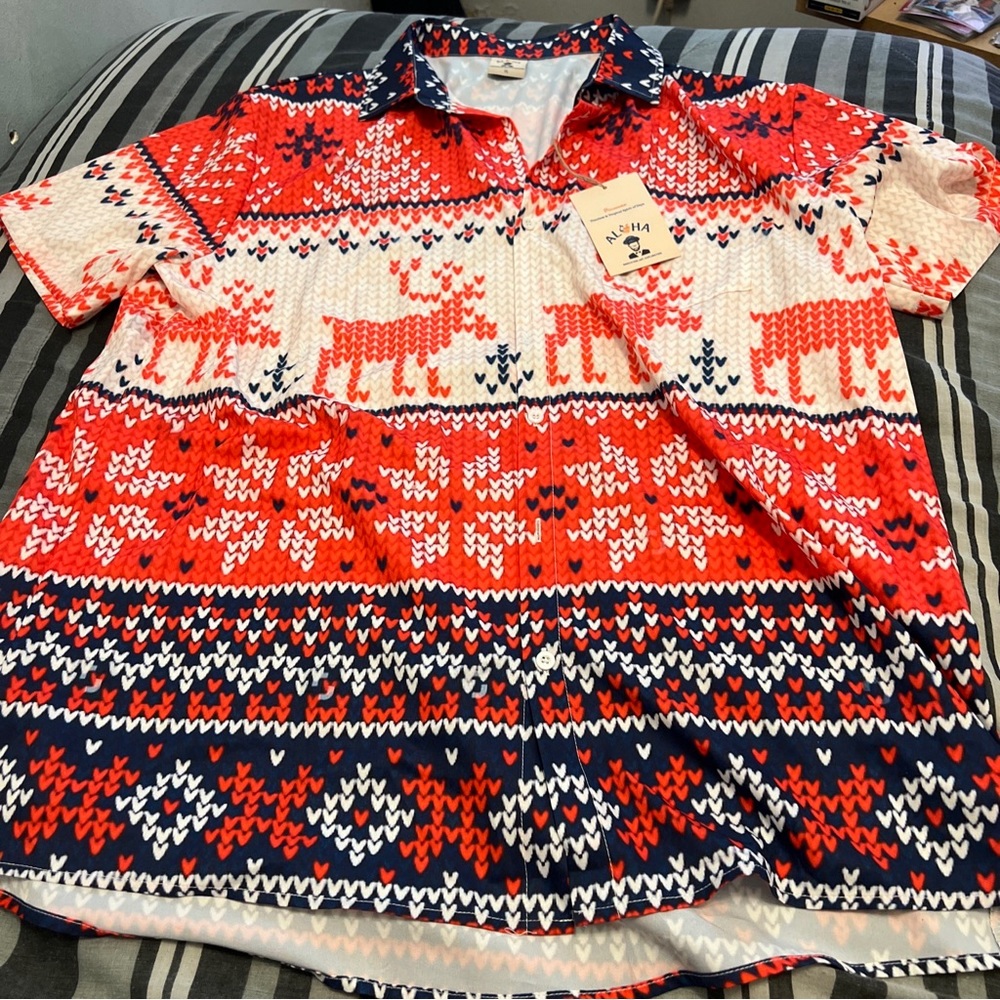 Mens short sleeve causal button down Aloha shirt NWT XL